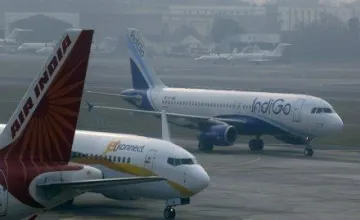 एयरलाइंस ने गर्मियों की क्षमता में 15 प्रतिशत से अधिक का किया इजाफा, हर हफ्ते 17,170 फ्लाइट्स भरेगी उड़ान- India TV Paisa