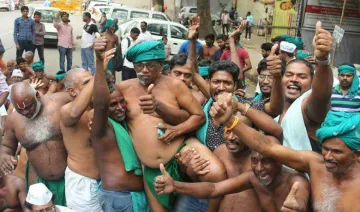 तमिलनाडु में 3 लाख किसानों का कर्ज हुआ माफ, मद्रास HC ने किसानों के हक में सुनाया फैसला- India TV Paisa