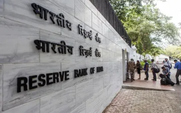 बीपी कानूनगो ने संभाला भारतीय रिजर्व बैंक के डिप्टी गवर्नर का पद, आर गांधी की ली जगह- India TV Paisa