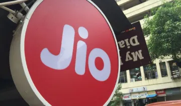 Jio का समर सरप्राइज ऑफर, महंगा प्लान लेने पर मिल रहा है 100 जीबी फ्री डाटा- India TV Paisa