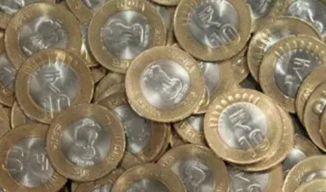 RBI ने 10 रुपए के सिक्‍कों को लेकर लोगों के भ्रम किए दूर, विभिन्‍न डिजाइन के सिक्‍कों को बताया वैध- India TV Paisa