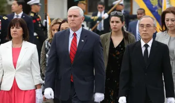 us vice president mike pence lands in south korea after...- India TV Hindi