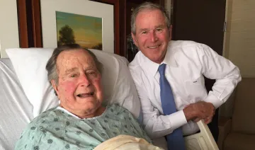former president hw bush will remain in hospital for some...- India TV Hindi