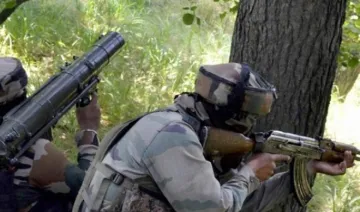 Jammu Kashmir Two terrorist killed two jawans injured in...- India TV Hindi