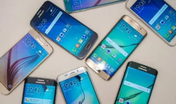 Samsung स्‍मार्टफोन सस्‍ते में खरीदने का है बेहतरीन मौका, अमेजन पर चल रहा है सैमसंग मोबाइल फेस्ट- India TV Paisa