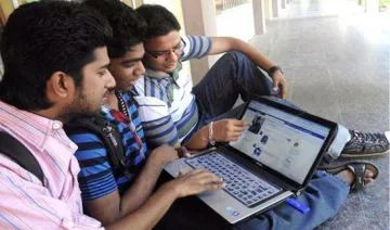 डेस्कटॉप के लिए फेसबुक शुरू करेगी &#8216;एक्सप्लोर फीड&#8217;, दोस्‍तों के अलावा देख सकेंगे दूसरे के भी पोस्‍ट- India TV Paisa