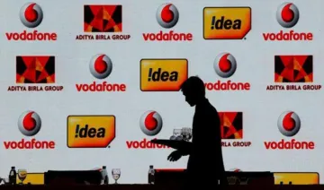 वोडाफोन-आइडिया विलय सौदे को मिली CCI की मंजूरी, देश की सबसे बड़ी टेलीकॉम कंपनी बनने का रास्‍ता हुआ साफ- India TV Paisa