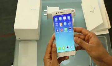 ओप्पो F3 स्मार्टफोन नए अवतार में हुआ लॉन्‍च, कीमत है 19,999 रुपए- India TV Paisa