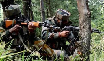 shopian terrorist surrendered during the encounter- India TV Hindi