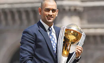 Dhoni- India TV Hindi