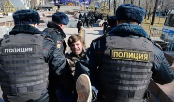  380 people arrested in Russia for anti-Putin demonstrations- India TV Hindi