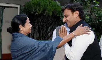 Akhilesh Yadav meets Mamata Banerjee | PTI Photo- India TV Hindi