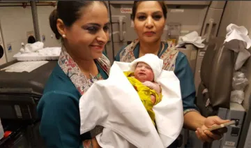 Baby girl born in PIA Flight- India TV Hindi