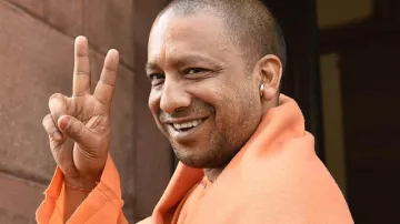 yogi_adityanath_to_campaign_for_up_investors_summit_in_mumbai- India TV Hindi