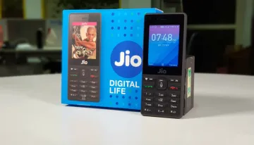 Jio Phone- India TV Paisa