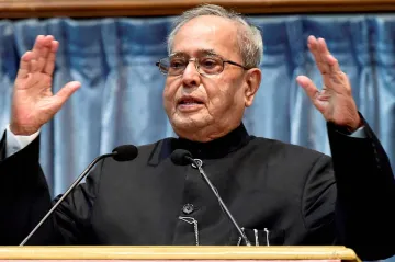 Parliament-disruption-provides-a-helping-hand-to-government-not-opposition-says-Pranab-Mukherjee- India TV Hindi