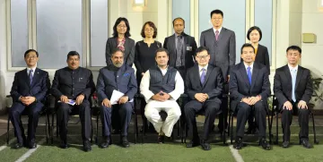 Congress-President-Rahul-Gandhi-Meets-Delegation-Of-Communist-Party-of-China- India TV Hindi