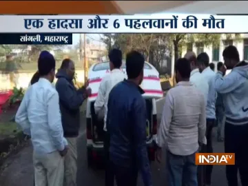 Maharashtra-6-wrestlers-killed-in-a-major-road-accident-in-Sangli- India TV Hindi