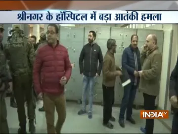Terrorists-attack-Srinagar-hospital-flee-with-Pakistani-prisoner- India TV Hindi