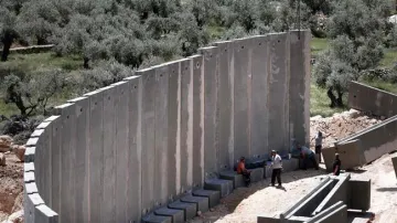 israel begins building new wall near lebanese border- India TV Hindi