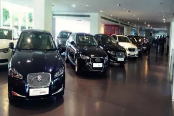 luxury car- India TV Paisa