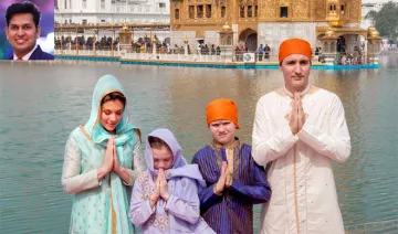 Justin Trudeau with his family visits Golden Temple | PTI Photo- India TV Hindi