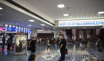 Marriage license kiosk opens up at Vegas airport in time...- India TV Hindi