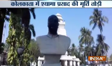 Syama-Prasad-Mukherjee-s-statue-blackened-in-Kolkata- India TV Hindi