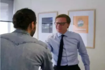 Congress poster in cambridge analytica office- India TV Hindi