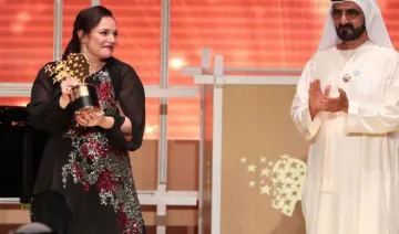 British teacher wins USD 1 mn global best teacher award in...- India TV Hindi