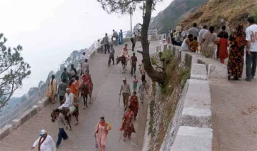 Shrine board to launch highly comfortable new 'palkis' to ferry pilgrims to Vaishno Devi- India TV Hindi
