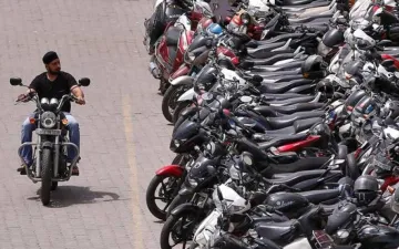 ABS in now mandatory for all two-wheelers in Maharashtra- India TV Paisa