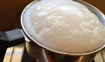 <p>boiled milk</p>- India TV Hindi