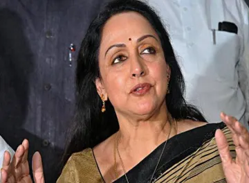 <p>hema malini</p>- India TV Hindi