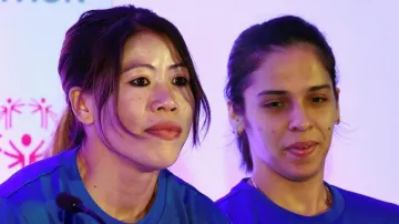 <p>Mary Kom, Saina Nehwal</p>- India TV Hindi