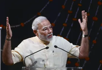 PM Modi calls for responsible pricing for affordable energy to all- India TV Paisa