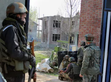 <p>11 militants killed in south Kashmir encounters</p>- India TV Hindi