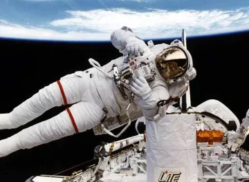 <p>Spaceflight may harm muscles of astronauts</p>- India TV Hindi