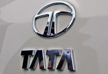 Tata Motors sale rose 86 percent in April- India TV Paisa