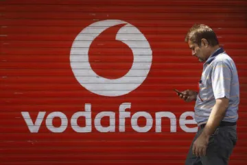 Vodafone Rs. 299 Red Basic Postpaid Plan Offers 20GB Data to Take on Jio- India TV Paisa