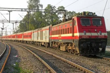 Trains Timing- India TV Hindi