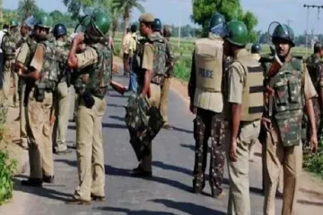 खूंटी में सांसद करिया मुंडा के अपहृत चार अंगरक्षकों को पुलिस ने सुरक्षित छुड़ाया- India TV Hindi
