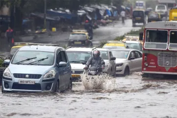 <p>भारी बारिश के चलते...- India TV Hindi