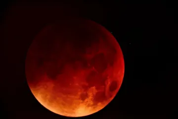 <p>blood moon</p>- India TV Hindi