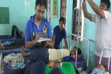 बिहार: फूड प्वॉइजनिंग से नवोदय स्कूल के 50 बच्चे बीमार- India TV Hindi