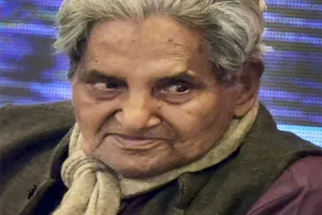 Poet and lyricist Gopaldas Neeraj passes away - India TV Hindi