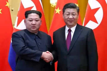 Kim Jong Un asked China's Xi Jinping to help lift sanctions, reports Japanese newspaper | AP File- India TV Hindi