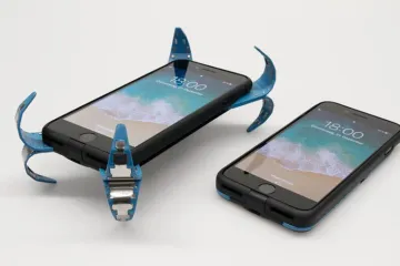 German student comes up with an amazing 'mobile airbag' for smartphones | Philip Frenzel- India TV Hindi