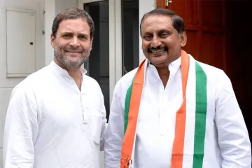 Former Andhra CM Kiran Reddy rejoins Congress after meeting Rahul Gandhi| Facebook- India TV Hindi