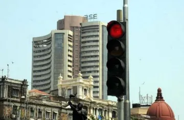 Sensex and Nifty opens negative on Tuesday- India TV Paisa